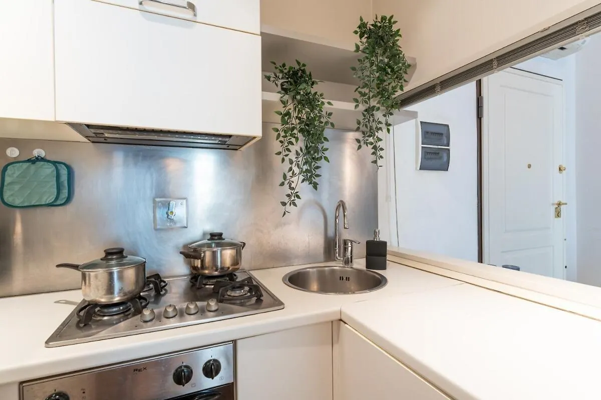 2 Minutes From The Station Charming Apartment Florence 0*,  Italy