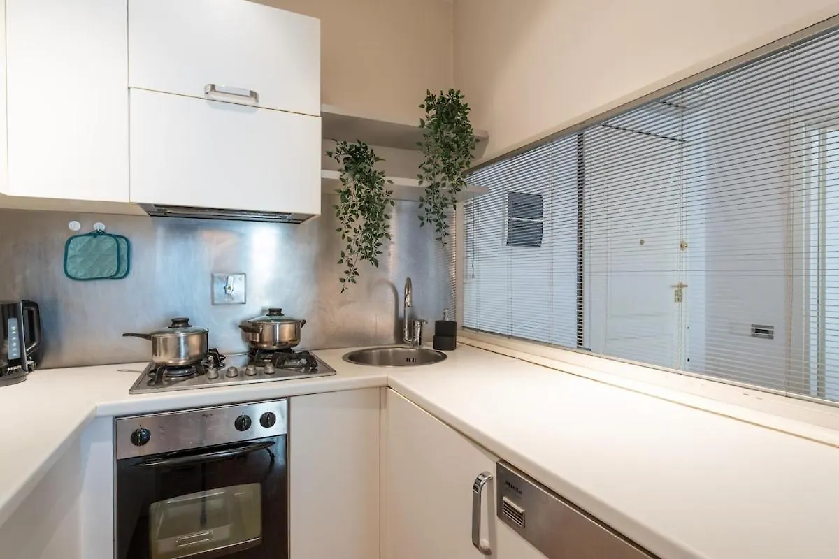 2 Minutes From The Station Charming Apartment Florence