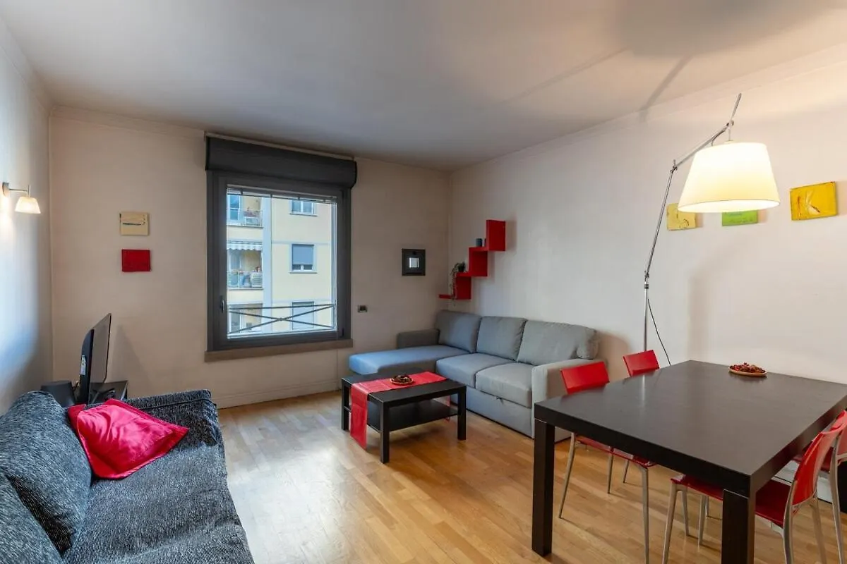 2 Minutes From The Station Charming Apartment Firenze